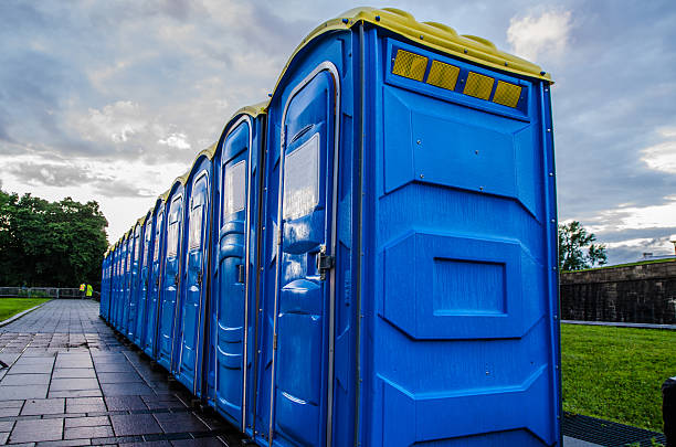 Portable Toilet Options We Offer in Linden, NJ